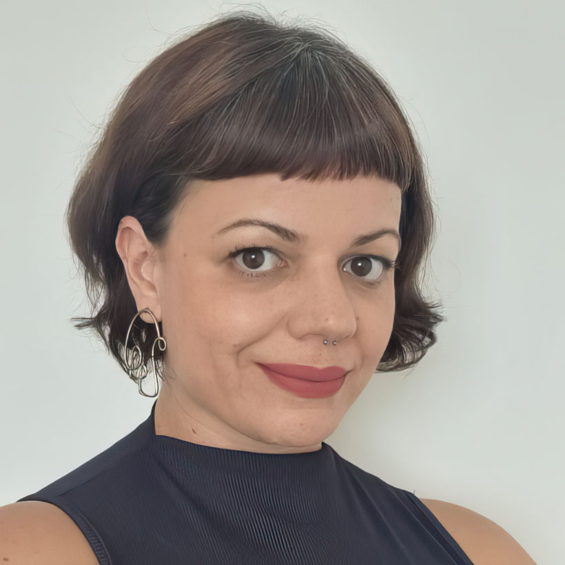 THAÍSE NARDIN | Autorretrato